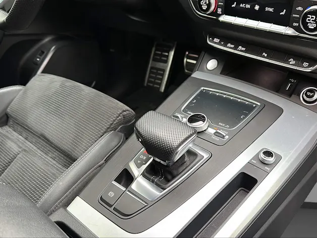Audi Q5 45 TFSI sport quattro S-tronic