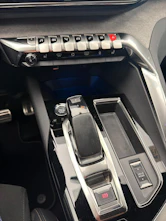 Fahrzeugbild PEUGEOT 3008 1.6 Plug-in Hybrid4 GT Pack