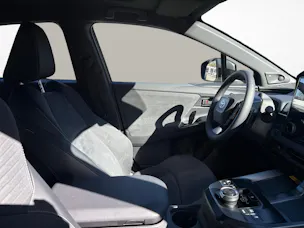 Toyota C-HR+ Premium AWD