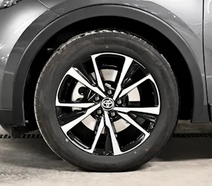 Toyota C-HR 2.0 PHEV Swiss Edition