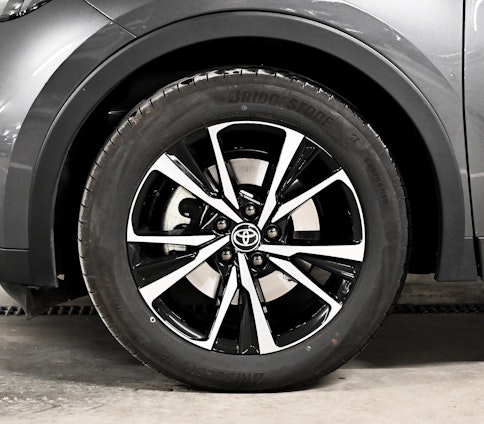 Vehicle image 13 Vehicle image 13