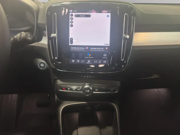 Volvo XC40 2.0 B4 MH Ultra Black Edition