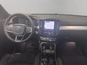 Volvo XC40 2.0 B4 MH Ultra Black Edition