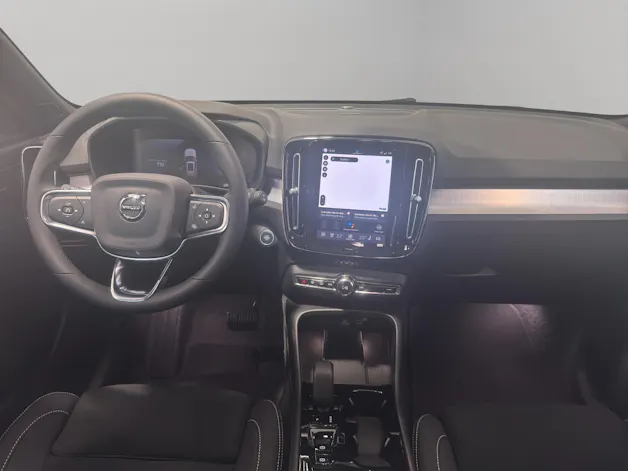 Volvo XC40 2.0 B4 MH Ultra Black Edition