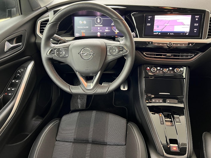 Vehicle image OPEL GRANDLAND