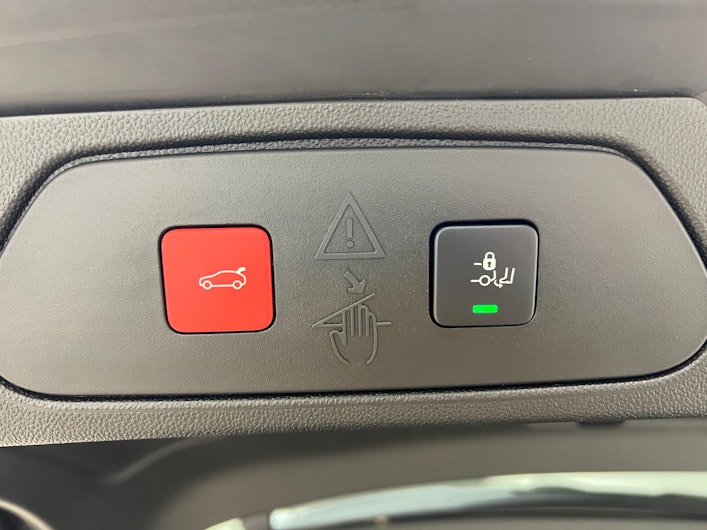 Vehicle image OPEL GRANDLAND