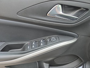 immagine del veicolo OPEL Grandland 1.2 T GS Blitz / Jetzt mit attraktivem 1.99% Leasing