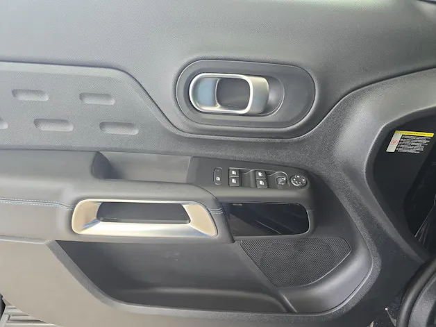 Citroën C5 Aircross 1.6 Plug-in Hybrid Shine / Jetzt mit attraktivem 1.99% Leasing