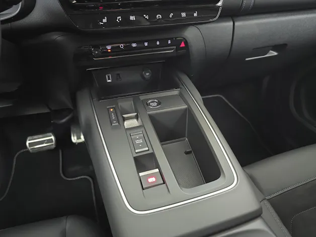 Citroën C5 Aircross 1.2 Hybrid Shine / Jetzt mit attraktivem 1.99% Leasing