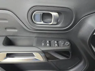 Citroën C5 Aircross 1.2 Hybrid Shine / Jetzt mit attraktivem 1.99% Leasing