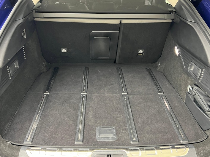 Vehicle image CITROEN C5 X