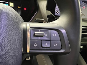 Vehicle image CITROEN C5 X 1.6 Plug-in Hybrid Shine Pack