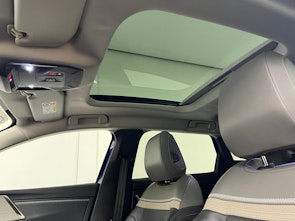 Vehicle image CITROEN C5 X 1.6 Plug-in Hybrid Shine Pack