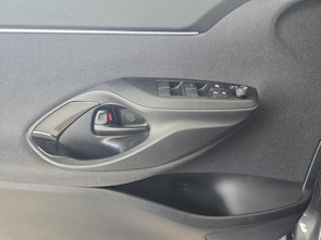 Vehicle image TOYOTA Yaris Cross 1.5 VVT-i HSD Trend AWD-i /Jetzt mit attraktivem 1.99% Leasing