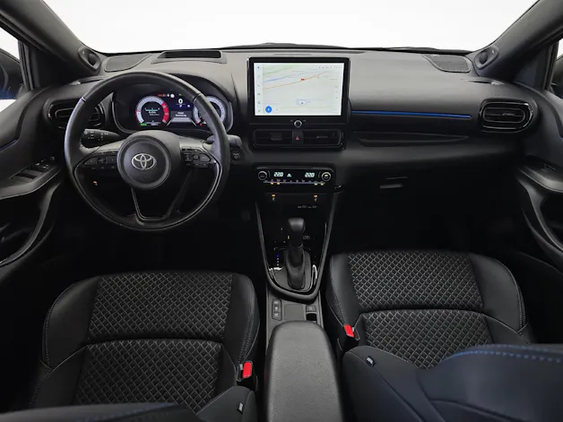 Toyota Yaris 1.5 VVT-i HSD Premiere Edition / Jetzt mit attraktivem 1.99% Leasing