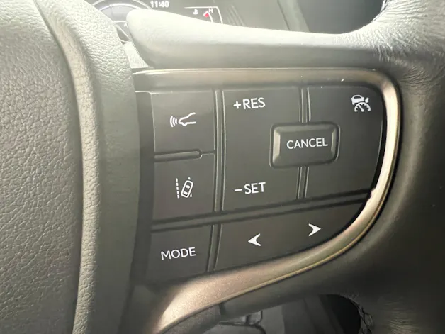 Lexus UX 250h Comfort / Jetzt mit attraktivem 1,99% Leasing