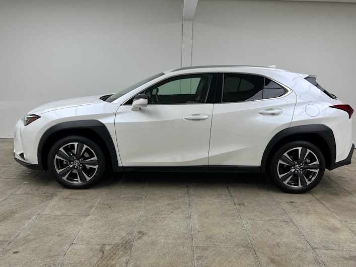 Vehicle image LEXUS UX