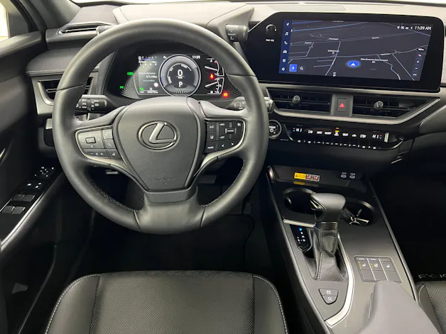 Lexus UX 250h Comfort / Jetzt mit attraktivem 1,99% Leasing