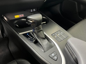 Vehicle image LEXUS UX 250h Comfort