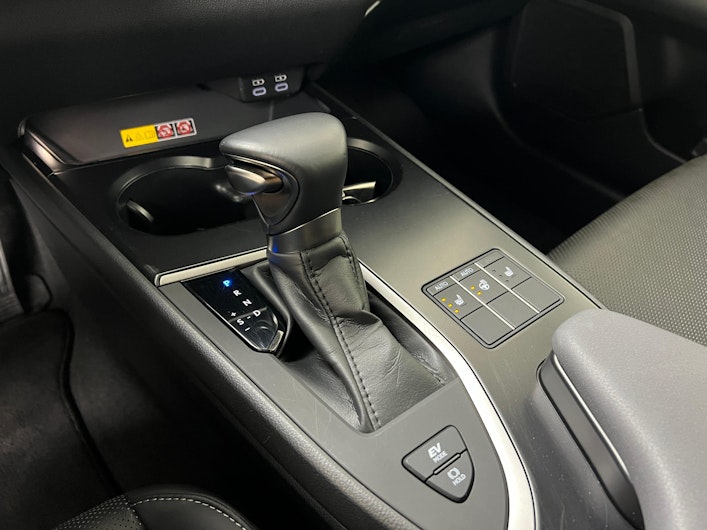 Vehicle image LEXUS UX