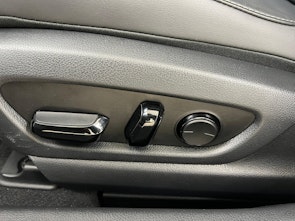 Vehicle image LEXUS UX 250h Comfort