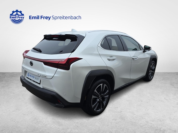 Vehicle image LEXUS UX