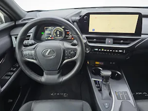 Lexus UX 250h Comfort / Jetzt mit attraktivem 1.99% Leasing