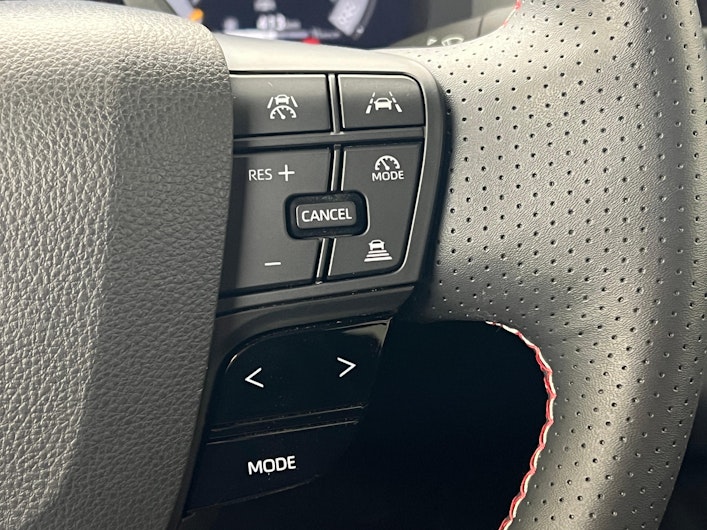 Vehicle image TOYOTA C-HR