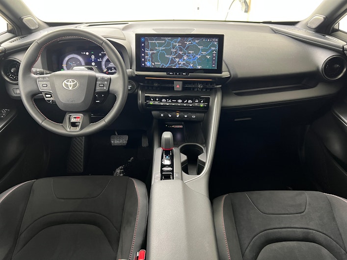 Vehicle image TOYOTA C-HR
