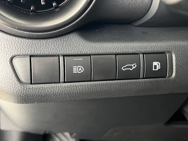 Toyota C-HR 2.0 PHEV GR Sport / ab 0,99% Leasing bei Abschluss einer Protect Autoversicherung