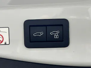 Toyota C-HR 2.0 PHEV GR Sport / ab 0,99% Leasing bei Abschluss einer Protect Autoversicherung