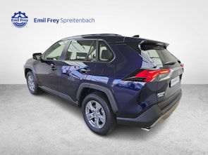 Fahrzeugbild TOYOTA RAV4 2.5 HEV Comfort / ab 3,99% Leasing bei Abschluss einer Protect Autoversicherung