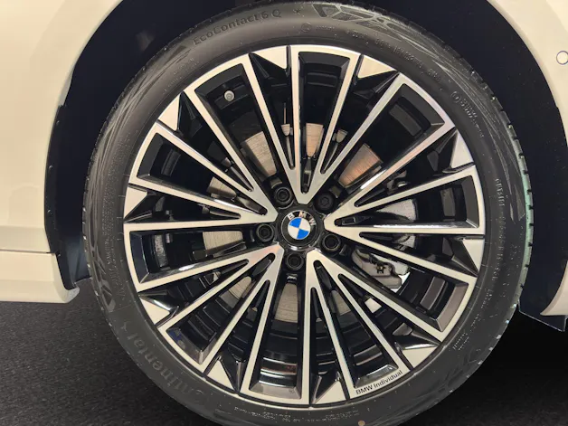 BMW 230e xDrive Active Tourer