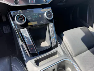 Jaguar I-Pace EV400 SE AWD