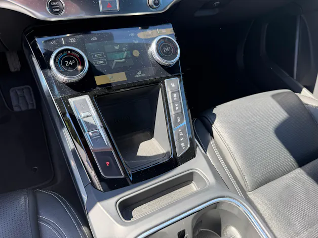 Jaguar I-Pace EV400 SE AWD