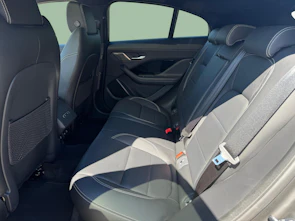 Fahrzeugbild JAGUAR I-Pace EV400 SE AWD