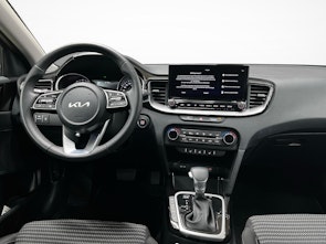 Vehicle image KIA Ceed SW 1.5 T-GDi MHEV Power