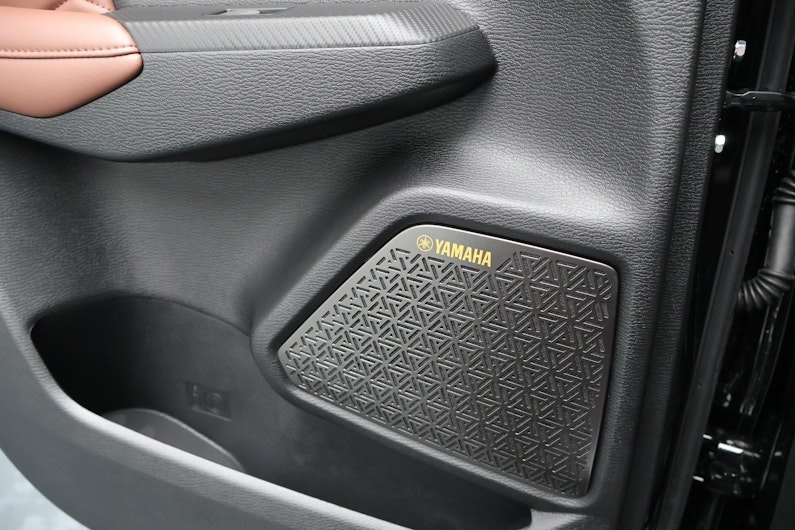 Vehicle image MITSUBISHI OUTLANDER