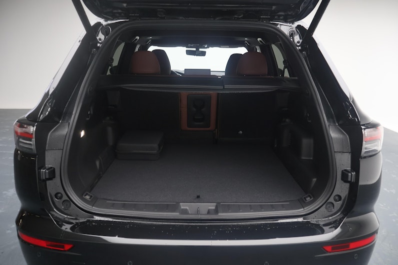 Vehicle image MITSUBISHI OUTLANDER