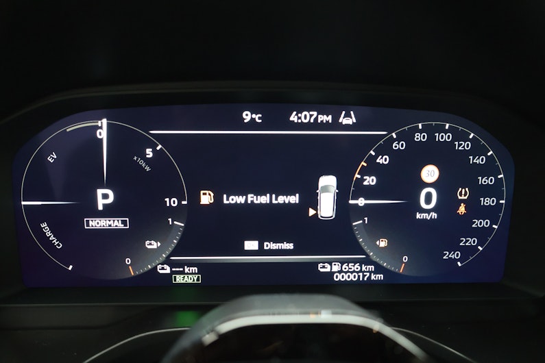 Vehicle image MITSUBISHI OUTLANDER