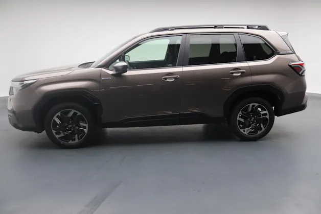 Subaru Forester Station 2.0i e-Boxer Swiss Plus