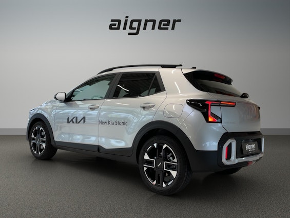 Vehicle image 2 Vehicle image 2