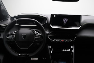 Vehicle image PEUGEOT 208 1.2 Hybrid 145 GT