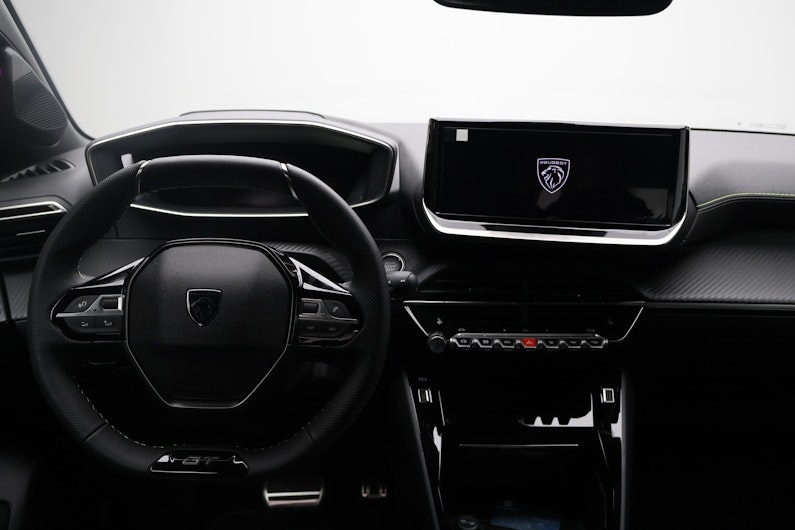 Vehicle image PEUGEOT 208