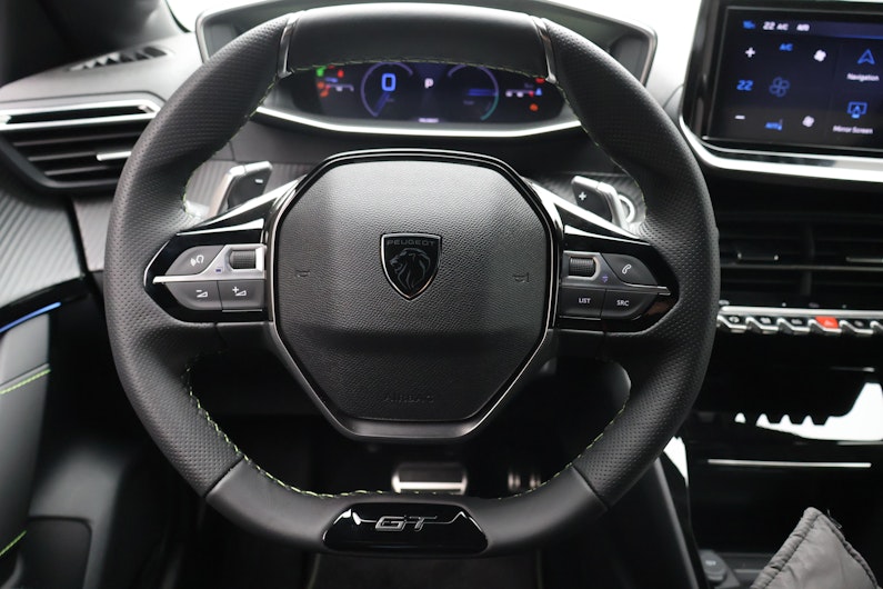 Vehicle image PEUGEOT 208