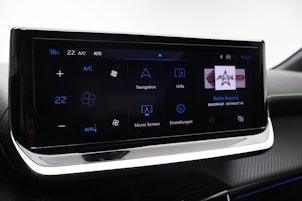 Vehicle image PEUGEOT 208 1.2 Hybrid 145 GT