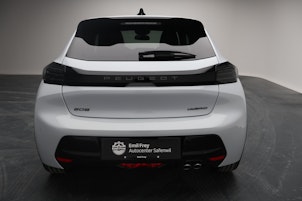Vehicle image PEUGEOT 208 1.2 Hybrid 145 GT