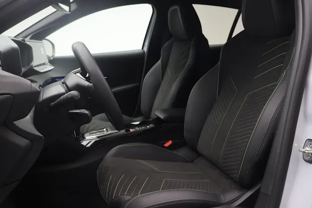 Peugeot 208 1.2 Hybrid 145 GT