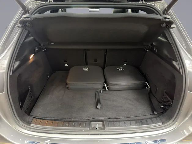 Mercedes-Benz EQA 350 Swiss Star AMG Line 4matic