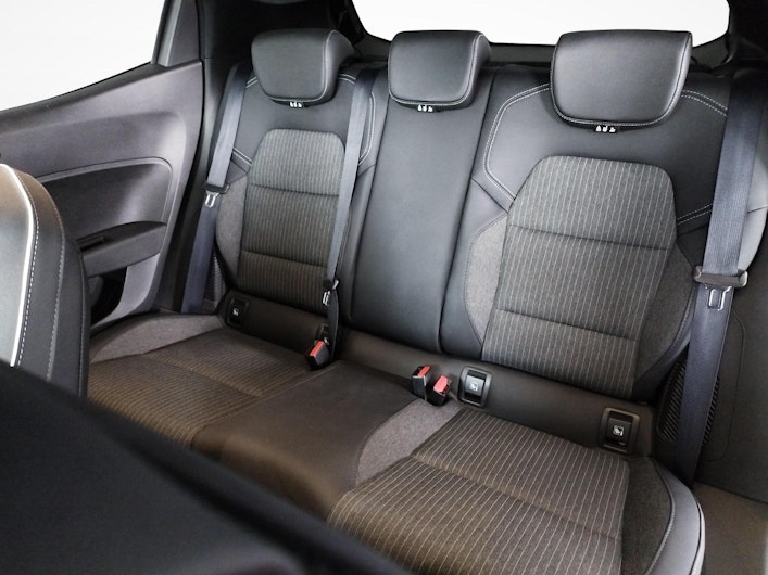 Vehicle image MITSUBISHI COLT